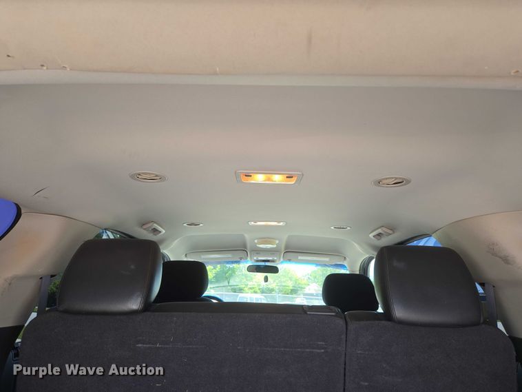 image for item ED2103 2011 Chevrolet Tahoe Police SUV