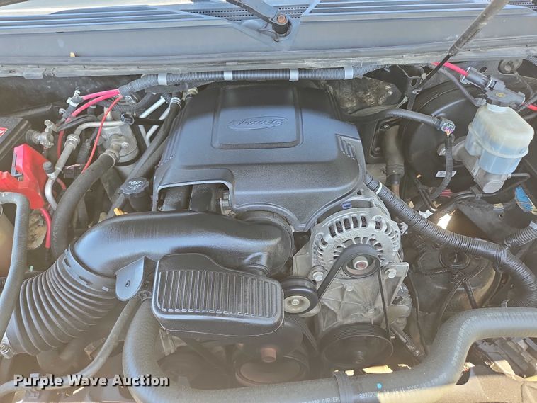 image for item ED2103 2011 Chevrolet Tahoe Police SUV