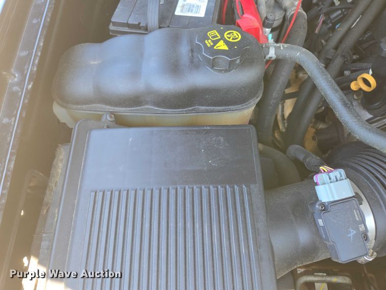 image for item ED2103 2011 Chevrolet Tahoe Police SUV