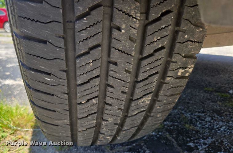 image for item ED2103 2011 Chevrolet Tahoe Police SUV