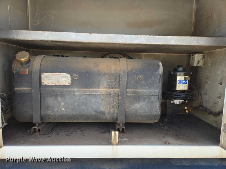 image for item ED2118 2002 Freightliner FL70 street sweeper truck