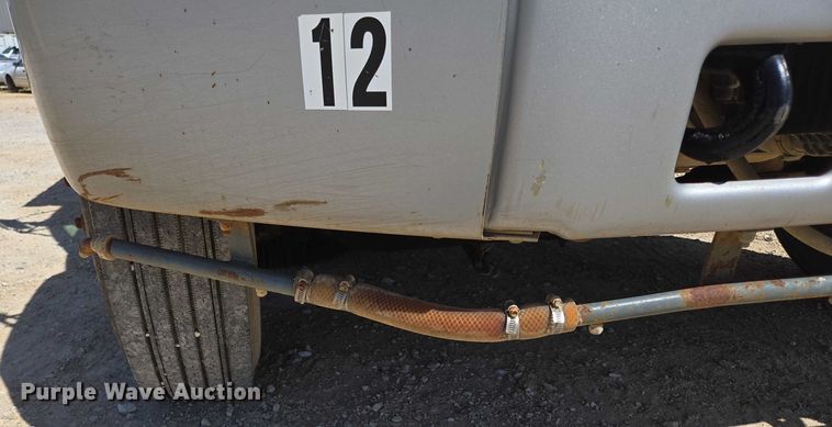 image for item ED2118 2002 Freightliner FL70 street sweeper truck