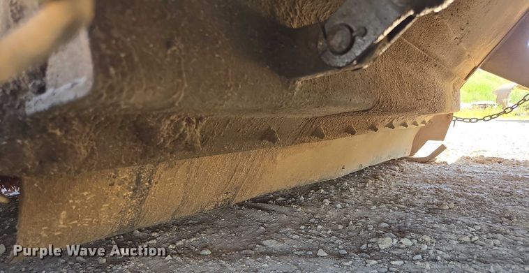 image for item ED2118 2002 Freightliner FL70 street sweeper truck