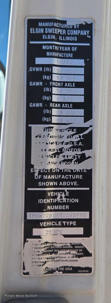 image for item ED2118 2002 Freightliner FL70 street sweeper truck