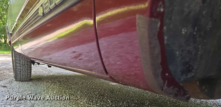 image for item ED2124 1988 Chevrolet C1500 pickup truck