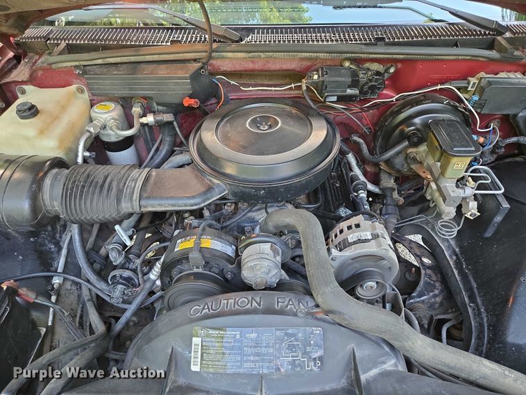 image for item ED2124 1988 Chevrolet C1500 pickup truck