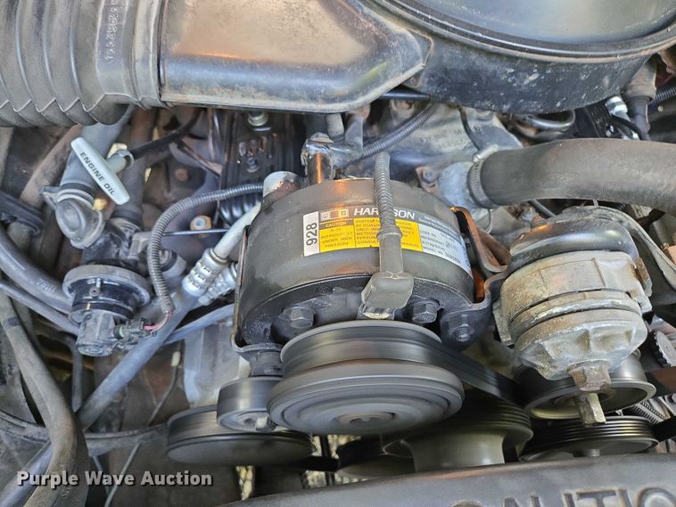 image for item ED2124 1988 Chevrolet C1500 pickup truck