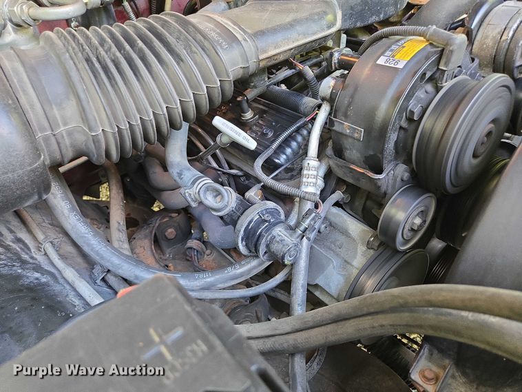 image for item ED2124 1988 Chevrolet C1500 pickup truck