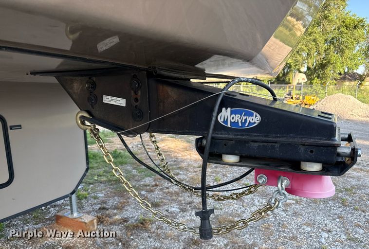 image for item ED4244 2013 Jayco camper