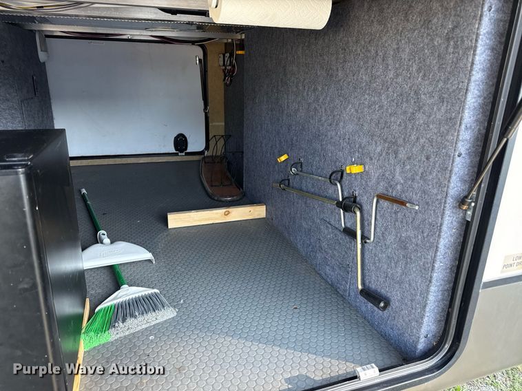 image for item ED4244 2013 Jayco camper