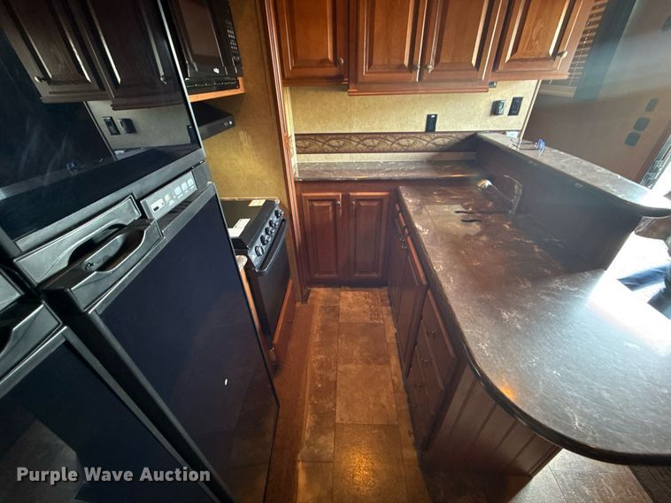 image for item ED4244 2013 Jayco camper