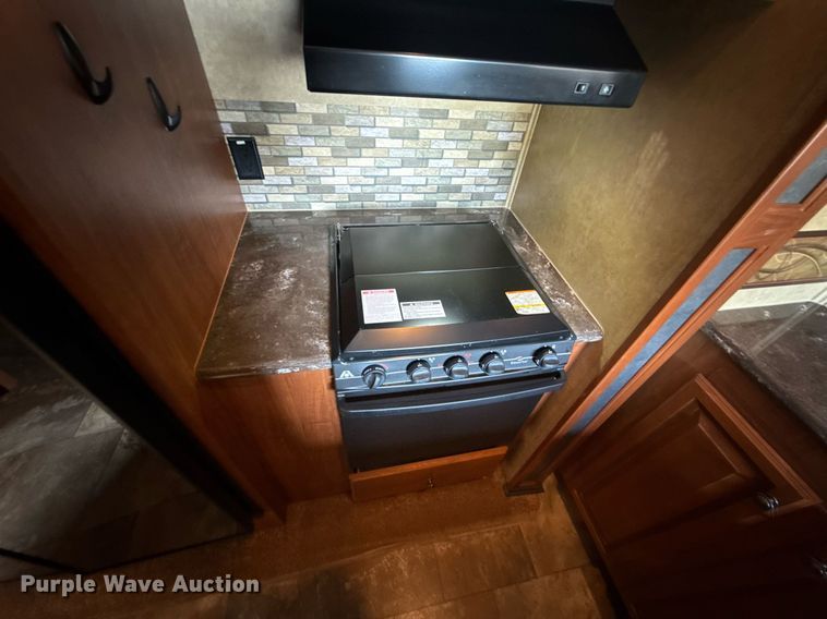 image for item ED4244 2013 Jayco camper