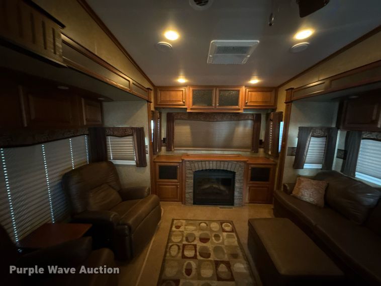 image for item ED4244 2013 Jayco camper