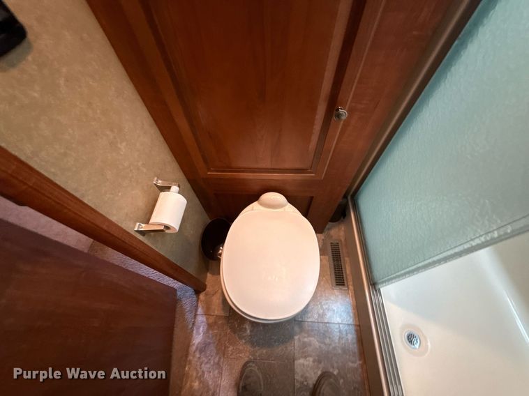 image for item ED4244 2013 Jayco camper