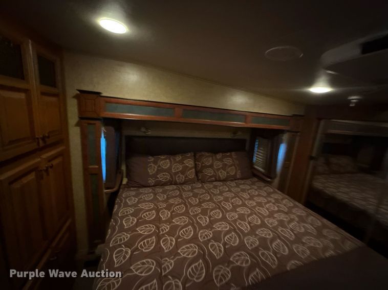 image for item ED4244 2013 Jayco camper