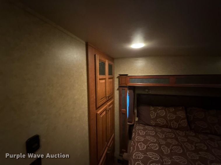 image for item ED4244 2013 Jayco camper