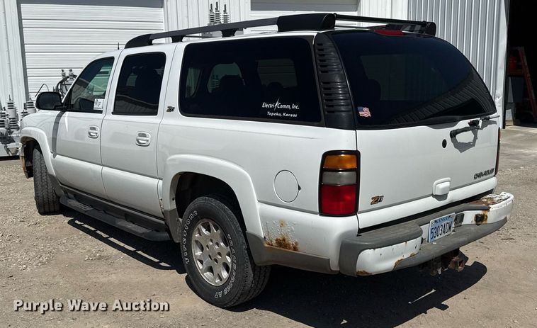 image for item ED4246 2004 Chevrolet  Suburban SUV