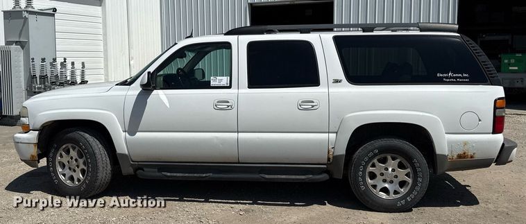 image for item ED4246 2004 Chevrolet  Suburban SUV