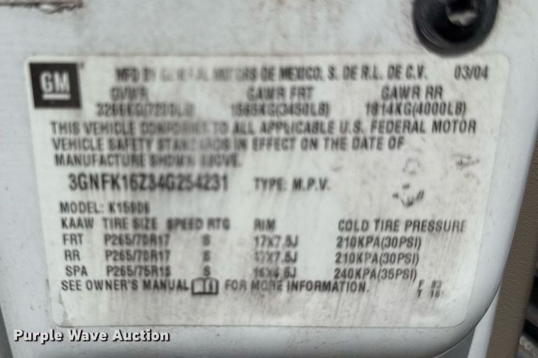 image for item ED4246 2004 Chevrolet  Suburban SUV