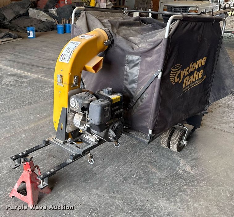 image for item ED4265 Cyclone rake leaf vacuum