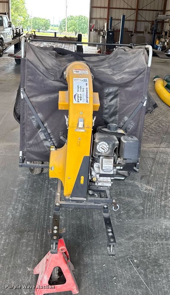 image for item ED4265 Cyclone rake leaf vacuum