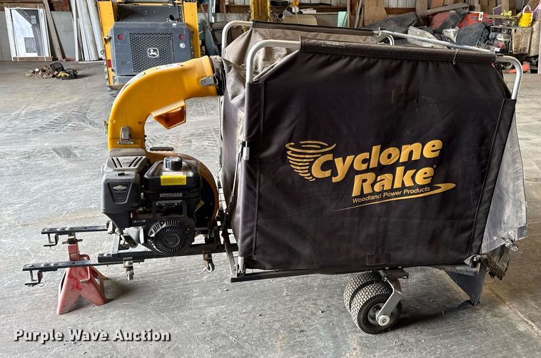 image for item ED4265 Cyclone rake leaf vacuum