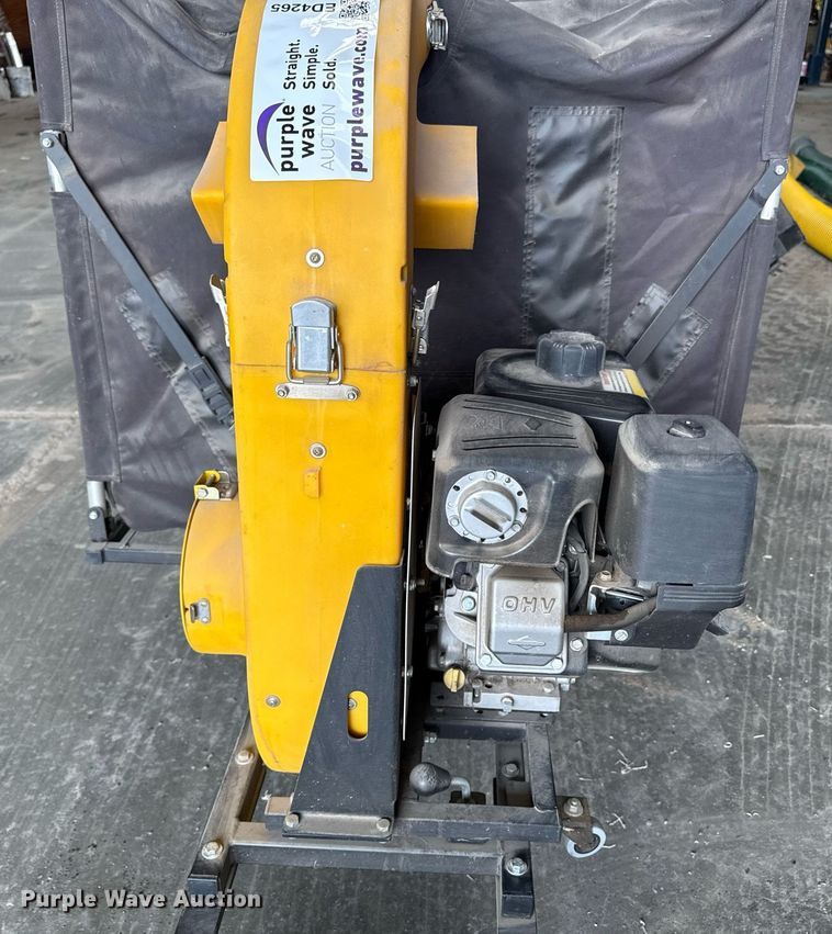 image for item ED4265 Cyclone rake leaf vacuum