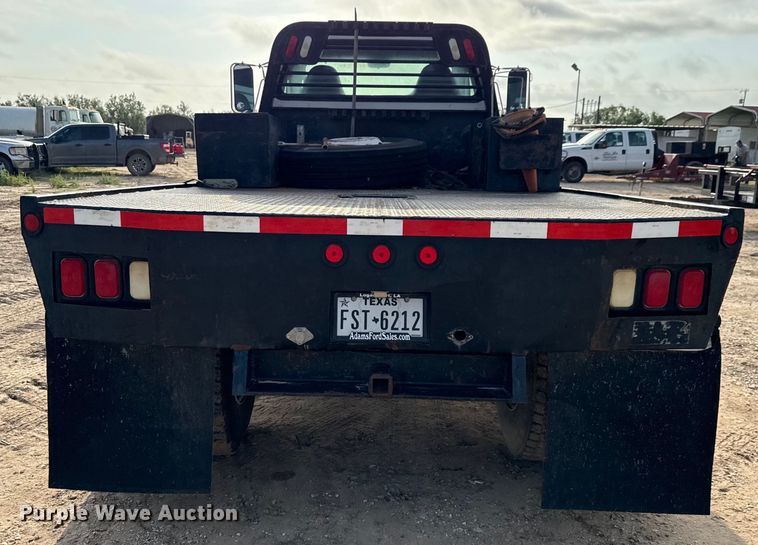 image for item ED5741 2011 Ford F650 Super Duty XL flatbed truck