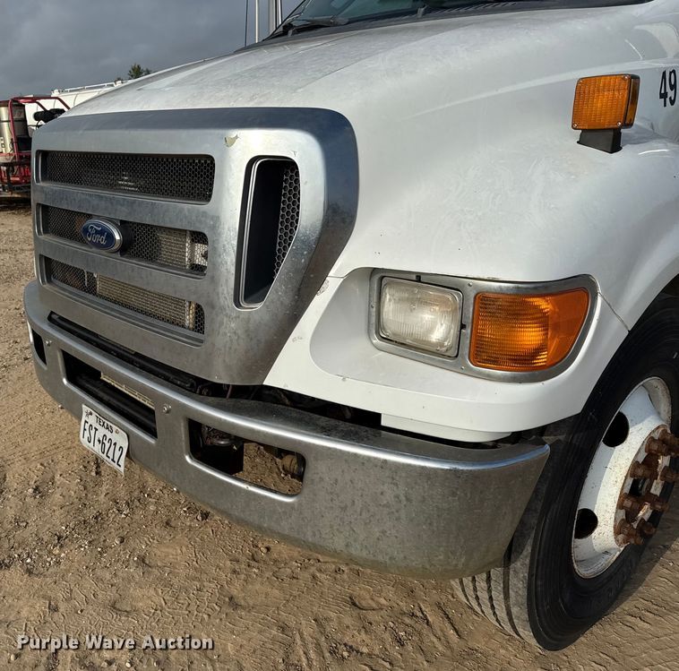 image for item ED5741 2011 Ford F650 Super Duty XL flatbed truck