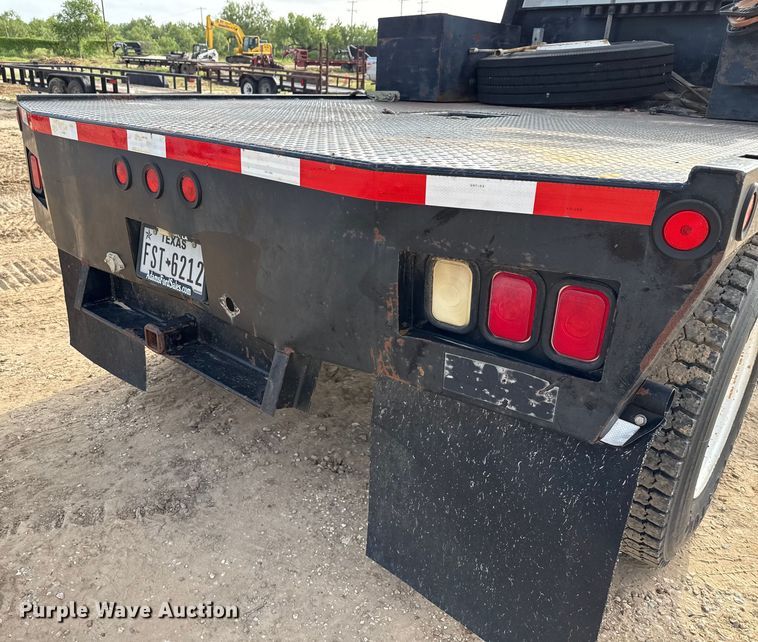 image for item ED5741 2011 Ford F650 Super Duty XL flatbed truck