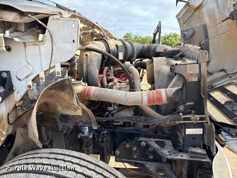 image for item ED5741 2011 Ford F650 Super Duty XL flatbed truck