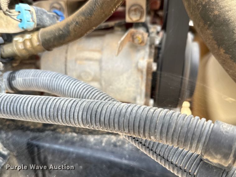 image for item ED5741 2011 Ford F650 Super Duty XL flatbed truck