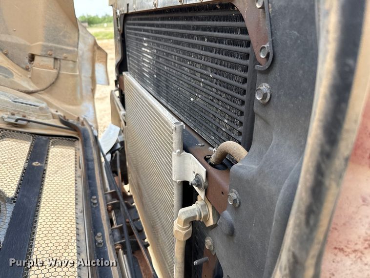 image for item ED5741 2011 Ford F650 Super Duty XL flatbed truck