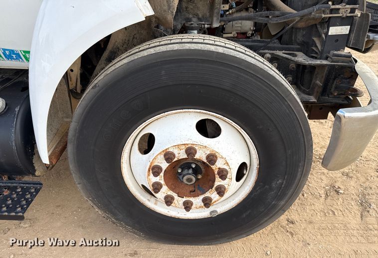 image for item ED5741 2011 Ford F650 Super Duty XL flatbed truck