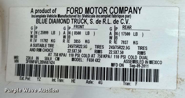 image for item ED5741 2011 Ford F650 Super Duty XL flatbed truck
