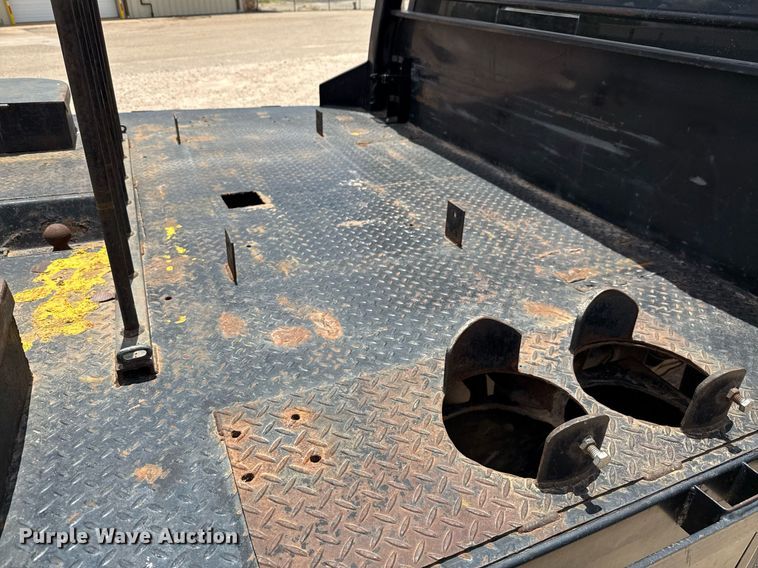 image for item ED5752 2007 Dodge Ram 3500 Quad Cab flatbed pickup truck