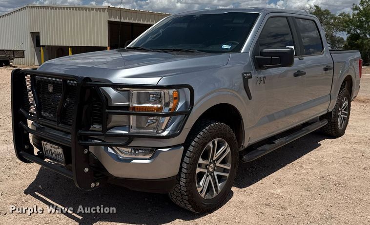 image for item ED5753 2022 Ford F150 STX SuperCrew pickup truck