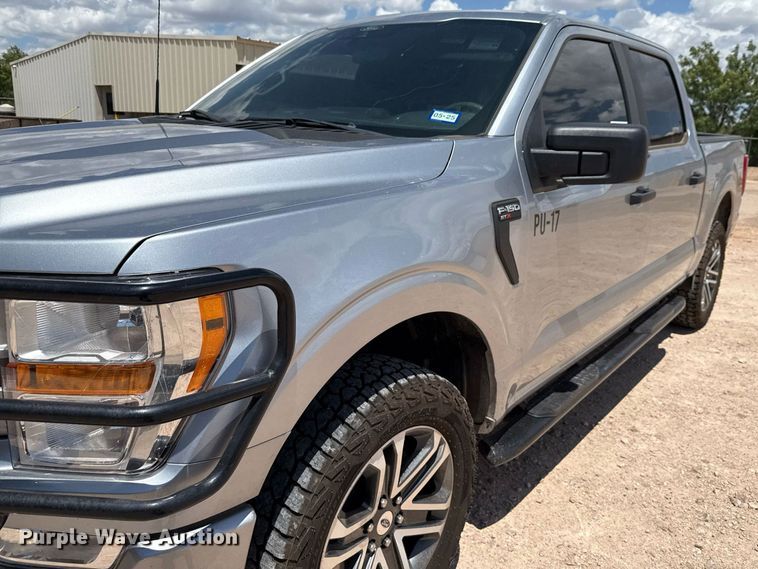 image for item ED5753 2022 Ford F150 STX SuperCrew pickup truck