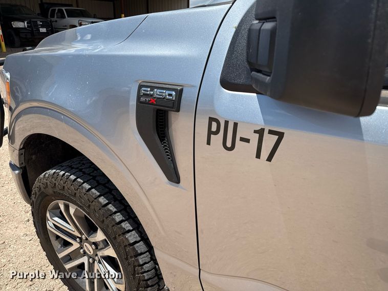 image for item ED5753 2022 Ford F150 STX SuperCrew pickup truck