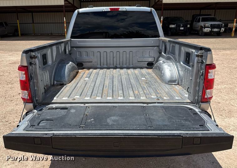 image for item ED5753 2022 Ford F150 STX SuperCrew pickup truck