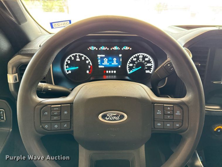 image for item ED5753 2022 Ford F150 STX SuperCrew pickup truck