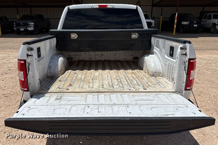 image for item ED5754 2019 Ford F150 XLT SuperCrew pickup truck