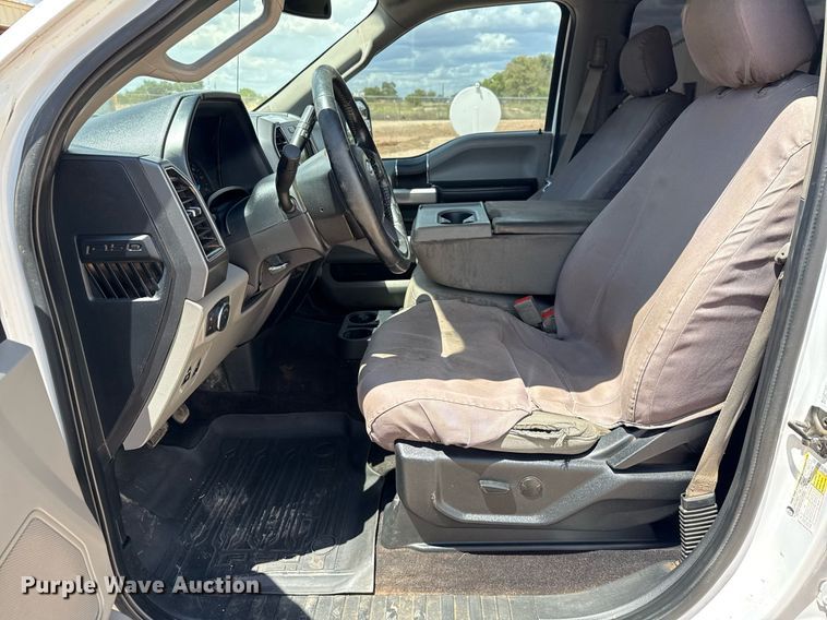 image for item ED5754 2019 Ford F150 XLT SuperCrew pickup truck