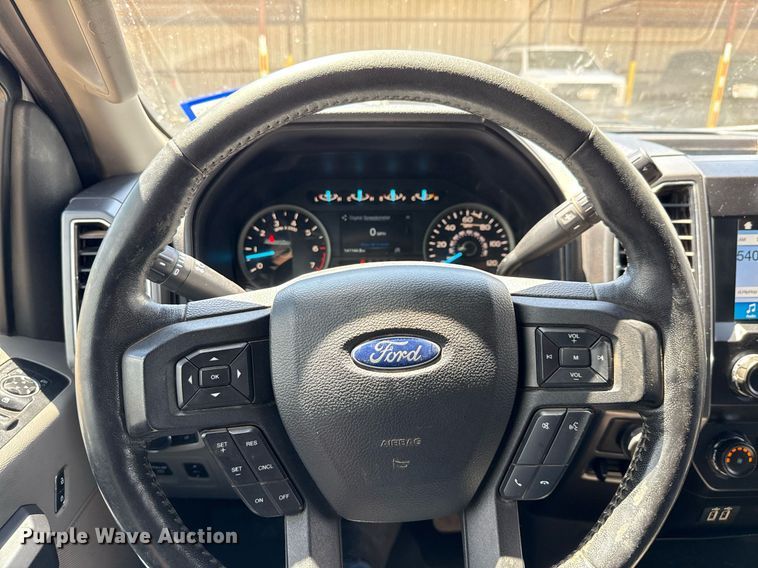 image for item ED5754 2019 Ford F150 XLT SuperCrew pickup truck