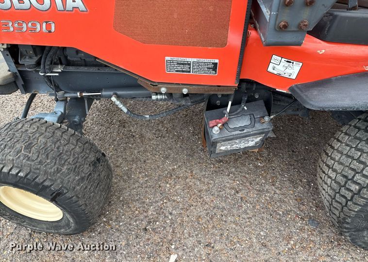 image for item ED5763 2017 Kubota F3990 lawn mower