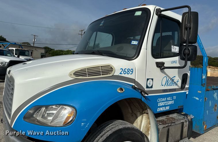 image for item ED5797 2014 Freightliner Business Class M2 flatbed truck