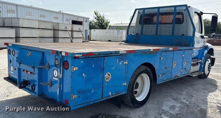 image for item ED5798 2012 Freightliner Business Class M2 flatbed truck