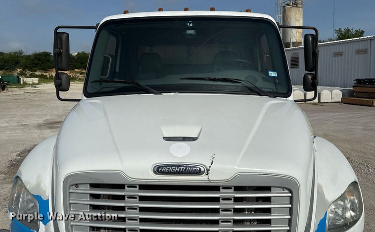 image for item ED5798 2012 Freightliner Business Class M2 flatbed truck