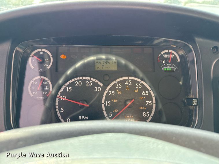 image for item ED5798 2012 Freightliner Business Class M2 flatbed truck