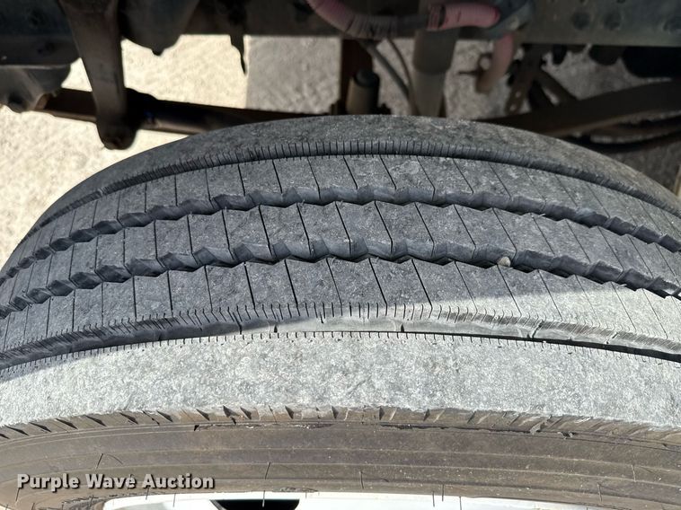 image for item ED5798 2012 Freightliner Business Class M2 flatbed truck